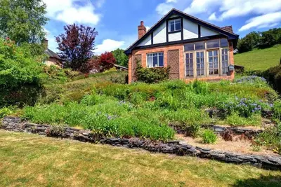 Image de 3 Bed in Llangollen (oc-waf216)