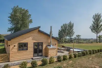 Image de 3 Bed in Adgestone (oc-a32613)