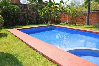 Image de House with Private Pool 10 minutes from Six Flags