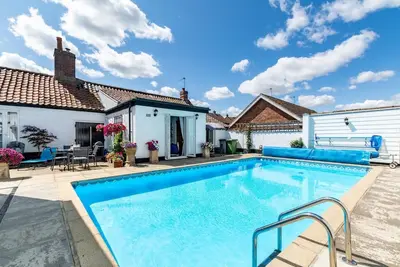Image de 2 Bed in Cawston (oc-880)