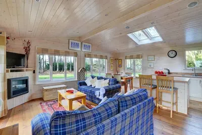 Image de 2 Bed in Weybourne (oc-1628)