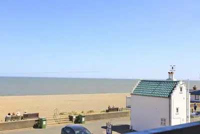 Image de 3 Bed in Aldeburgh (oc-marg)