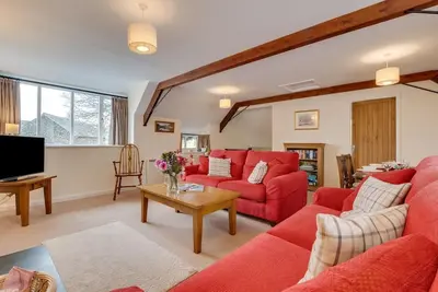 Image de 2 Bed in Windermere (oc-gl073)