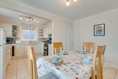Image de 2 Bed in Southwold (oc-kin)