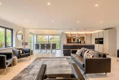 Image de 4 Bed in Aldeburgh (oc-lim)