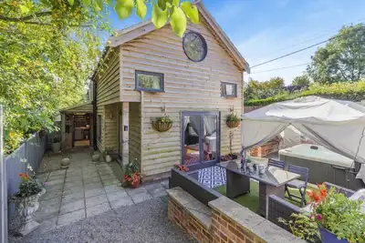 Image de 5 Bed in Blofield (oc-s33037)