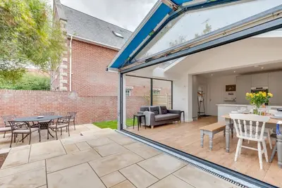 Image de 3 Bed in Swanage (oc-wy374)