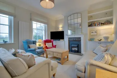 Image de 3 Bed in Swanage (oc-wy463)