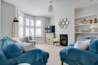 Image de 3 Bed in Swanage (oc-wy459)
