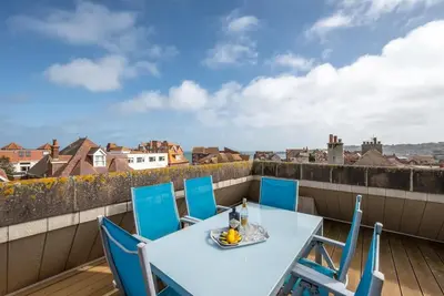 Image de 3 Bed in Swanage (oc-wy269)
