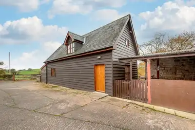 Image de 2 Bed in Y Drenewydd (oc-waa401)