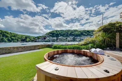 Image de 6 Bed in Kingswear (oc-bc1059)