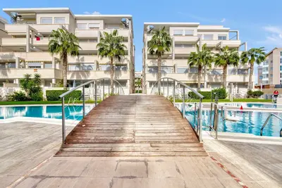 Image de Appartement « Elegance Denia 21 » avec piscine partagée, Wi-Fi et climatisation