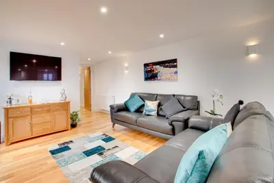 Image de 2 Bed in Dartmouth (oc-bcsail)