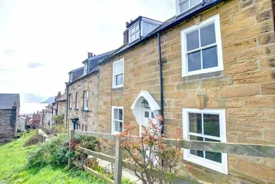 Image de 3 Bed in Robin Hoods Bay (oc-r024)