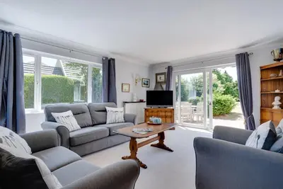 Image de 3 Bed in Aldeburgh (oc-10nw)