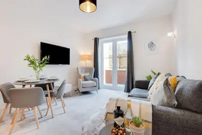 Image de 2 Bed in Swanage (oc-wy612)