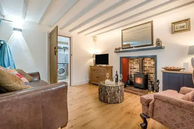 Image de 2 Bed in Peasmarsh (oc-s33528)