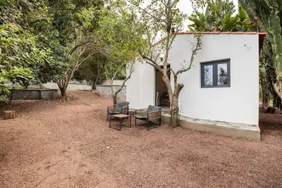 Image de Appartement de Vacances '6' avec Vue Montagne, Terrasse et Jardin Partagés