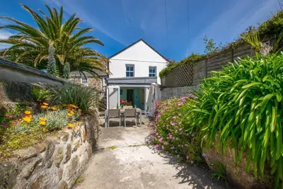 Image de 3 Bed in Penzance (oc-26chap)