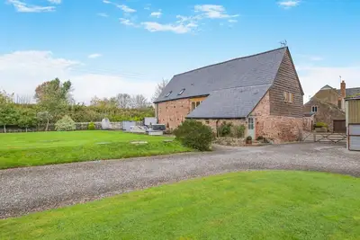 4 Bed in Etloe (oc-e34026)