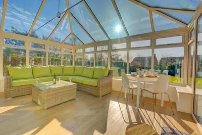 Image de 3 Bed in Langham (oc-1828)