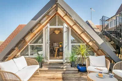 Image de 2 Bed in Swanage (oc-wy636)