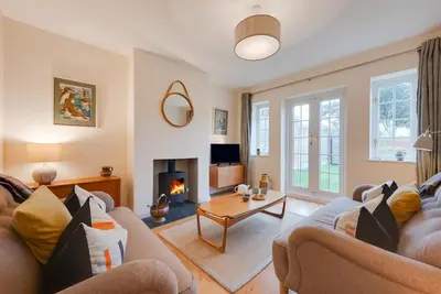 3 Bed in Southwold (oc-marl)