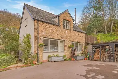 Image de 2 Bed in Longhope (oc-n34144)