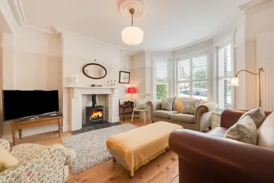 4 Bed in Southwold (oc-23str)