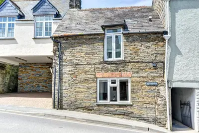2 Bed in Padstow (oc-p00670)