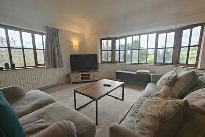 Image de 4 Bed in Helford (oc-s34375)