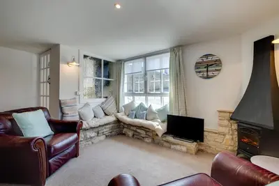 Image de 3 Bed in Swanage (oc-wy446)