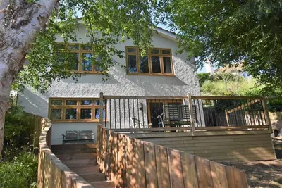 Image de 2 Bed in Beer (oc-s27769)