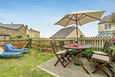 2 Bed in Broad Haven (oc-t27789)