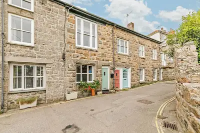 Image de 2 Bed in Mousehole (oc-a27810)