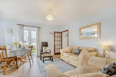 3 Bed in Broad Haven (oc-c27945)
