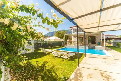 Image de Villa Serafina - Quatre Chambres Villa, Couchages 8