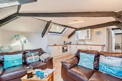 Image de 2 Bed in Tenby (oc-f28369)