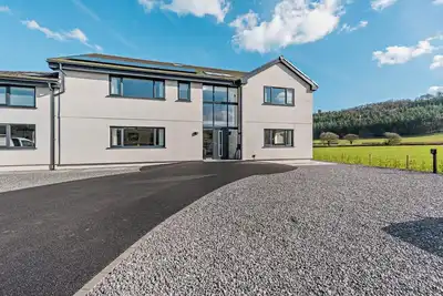 Image de 6 Bed in Llanarthney (oc-c28878)