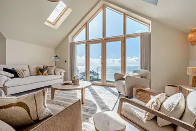 Image de 4 Bed in Porthleven (oc-p28871)