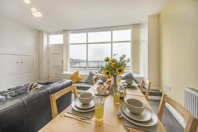 Image de 2 Bed in Tenby (oc-b28989)
