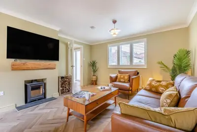 Image de 2 Bed in Holt (oc-f29274)