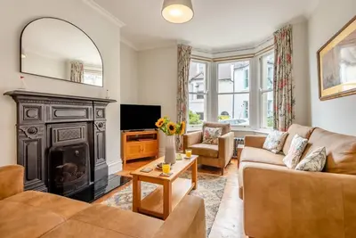 Image de 4 Bed in Swanage (oc-a29454)