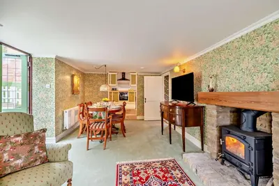 Image de 2 Bed in Minster On Sea (oc-p29942)