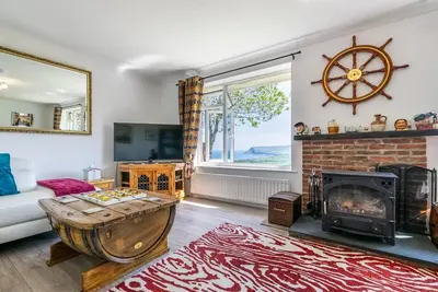 Image de 4 Bed in Raw (oc-c30341)