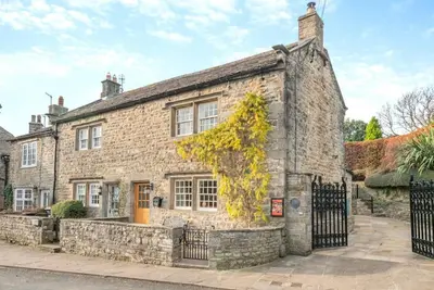 2 Bed in West Burton (oc-i30367)