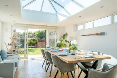 Image de 4 Bed in Sandown (oc-n29743)