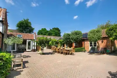 Image de 6 Bed in Walsingham (oc-r30797)