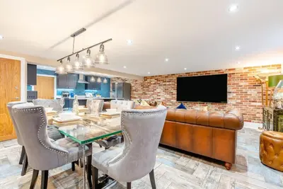 Image de 2 Bed in Whitby (oc-a30987)